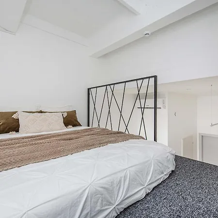 We Loft *